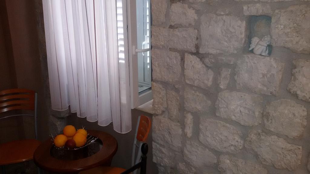 טרוגיר Carol Rooms מראה חיצוני תמונה