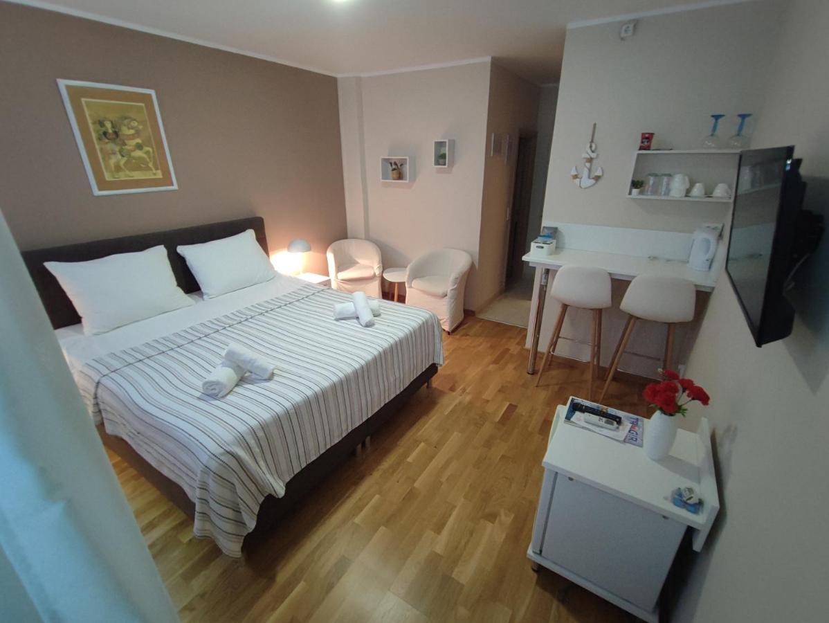 טרוגיר Carol Rooms מראה חיצוני תמונה