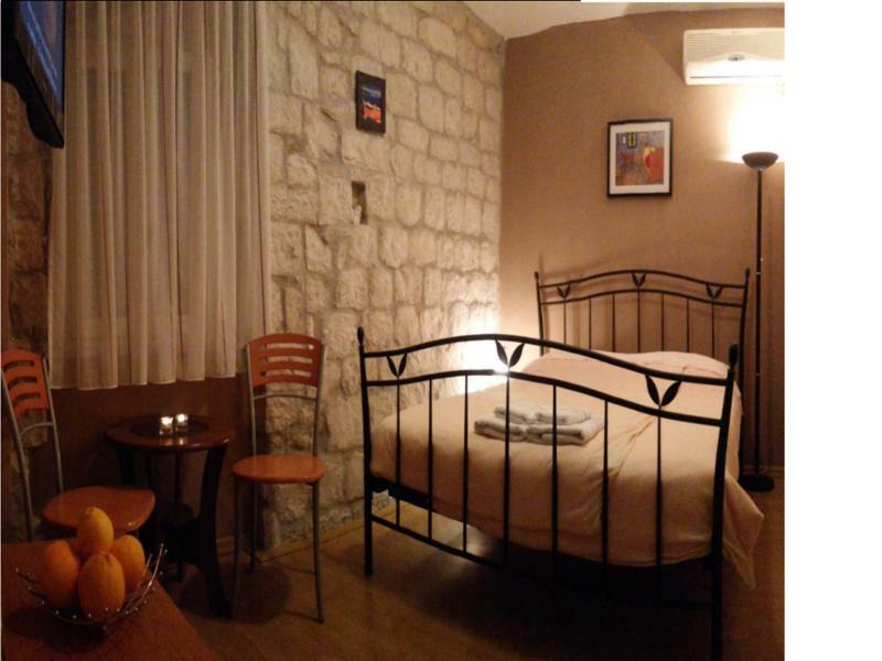 טרוגיר Carol Rooms מראה חיצוני תמונה