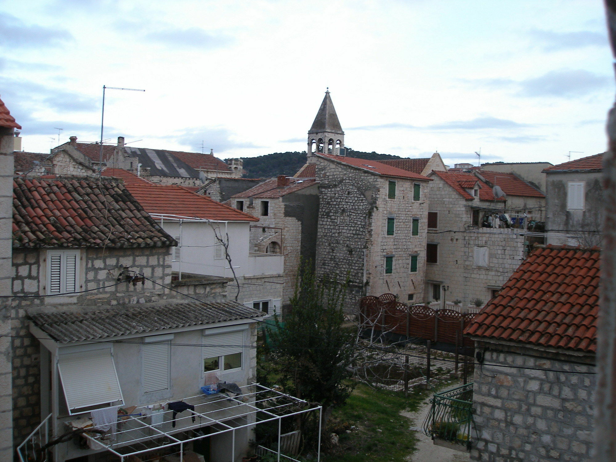 טרוגיר Carol Rooms מראה חיצוני תמונה
