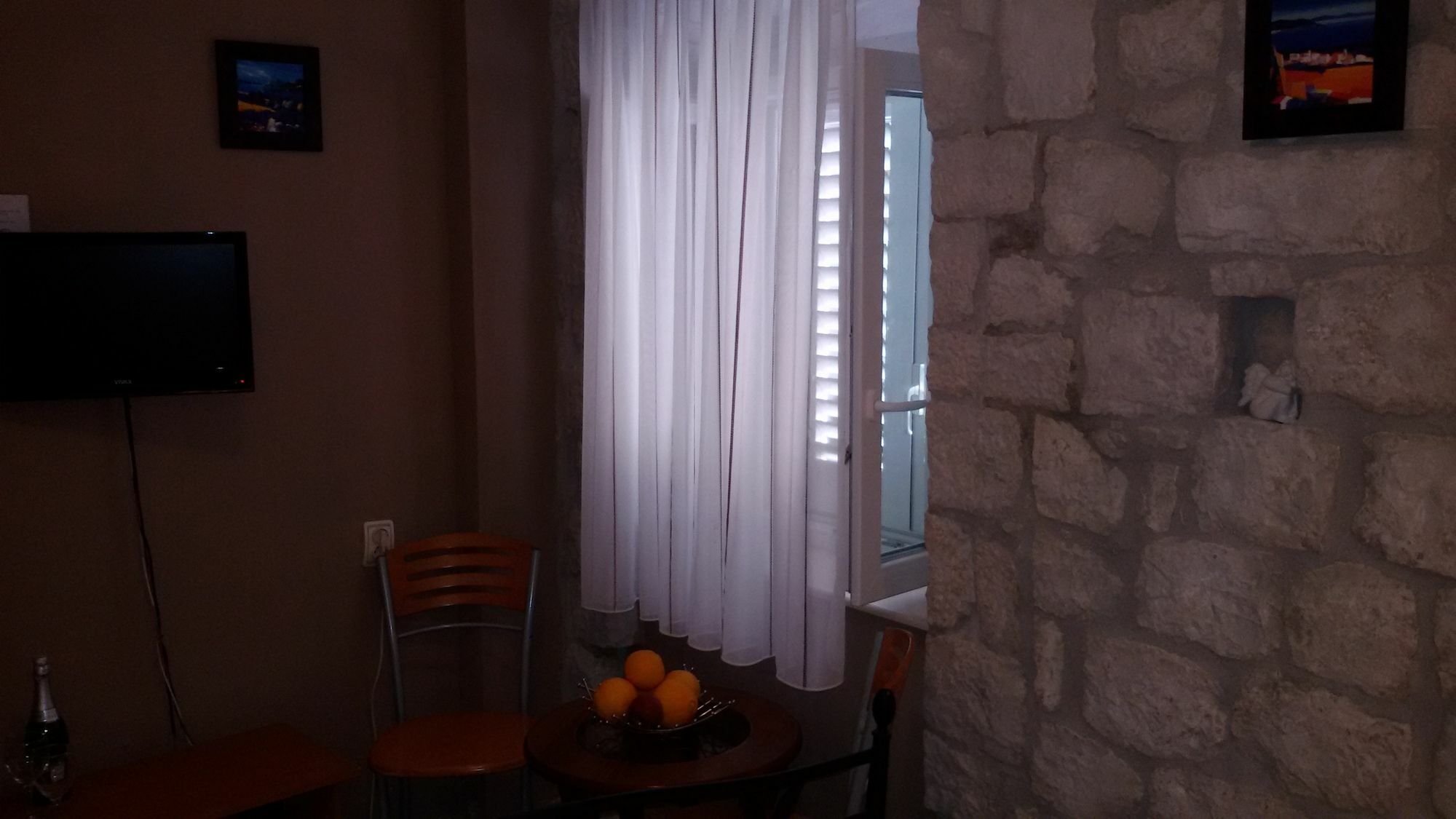 טרוגיר Carol Rooms מראה חיצוני תמונה